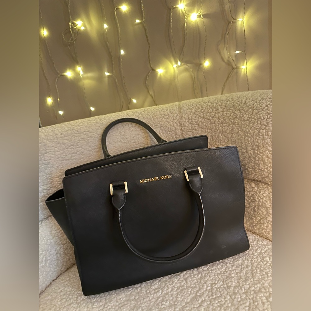 michael kors black shoulder bag